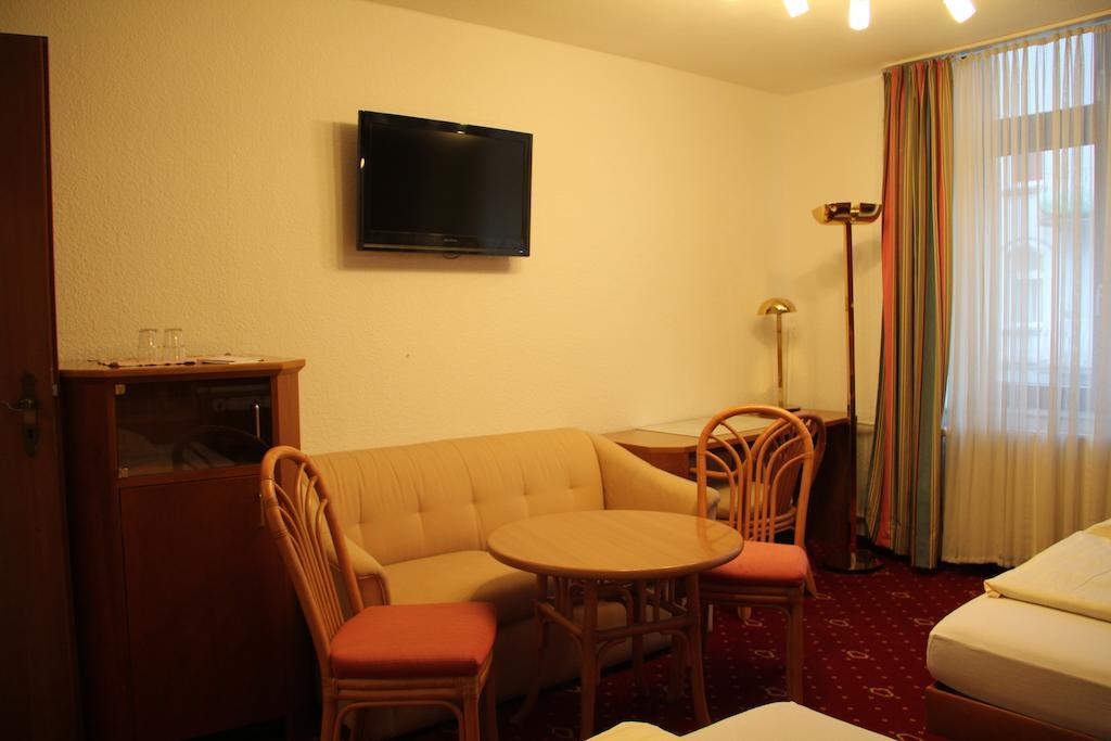 Wali'S Hotel Bielefeld Camera foto